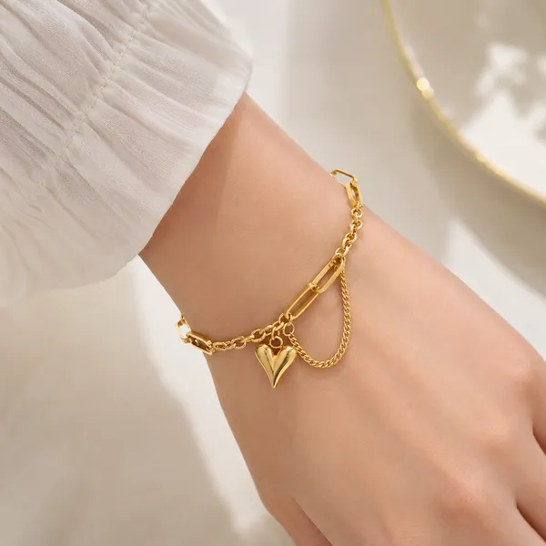 Minimal_Heart_Drop_Bracelet_Default_Title