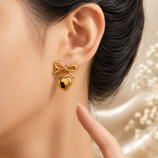 Bow_Heart_Gold_Earrings_Default_Title