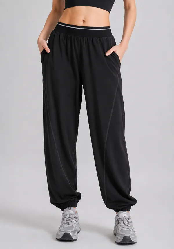 Black_Relaxed_Fit_Jogger_Pants_for_Women