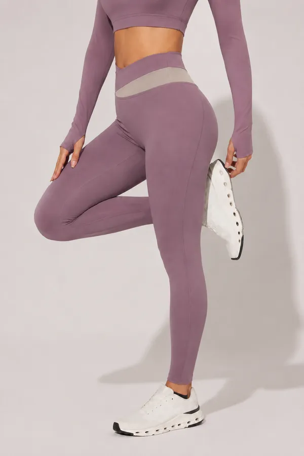 Mauve_Fitted_gym_pant_for_Women
