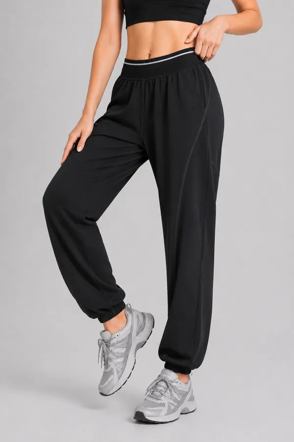 Black_Relaxed_Fit_Jogger_Pants_for_Women