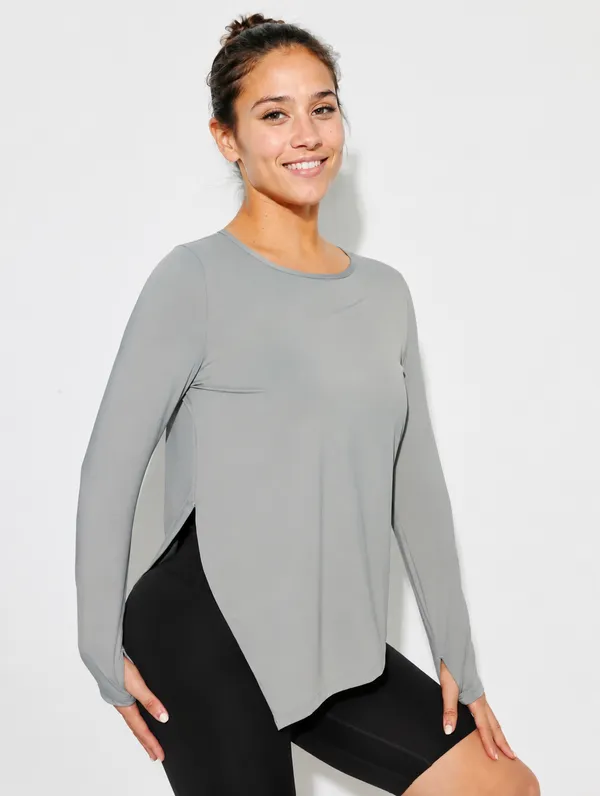 Grey_Long_Sleeve_Relaxed_Fit_Athletic_Top_for_Women