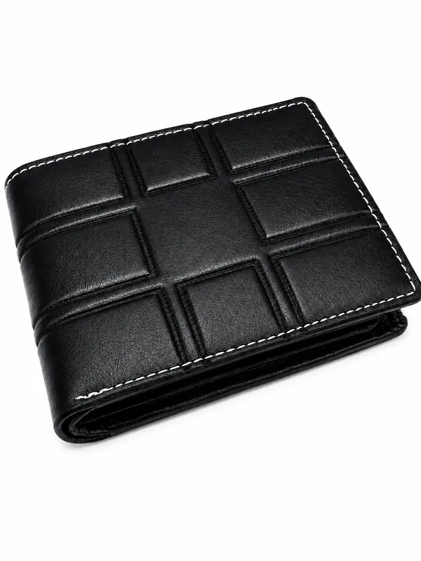 Black_Leather_Bifold_Wallet_For_Men