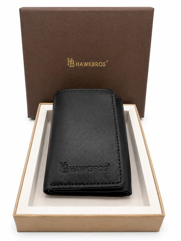 Black_Faux_Leather_Textured_Bifold_Wallet_For_Men