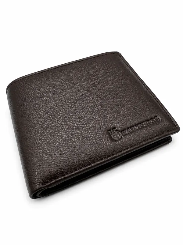 Brown_Leather_Bi-Fold_Wallet_For_Men