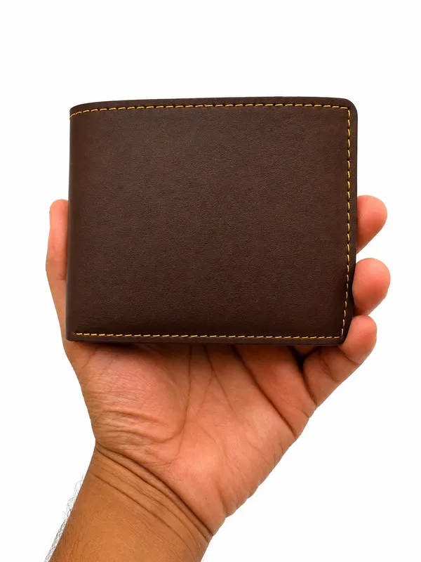 Brown_Faux_Leather_Bi-Fold_Wallet_For_Men