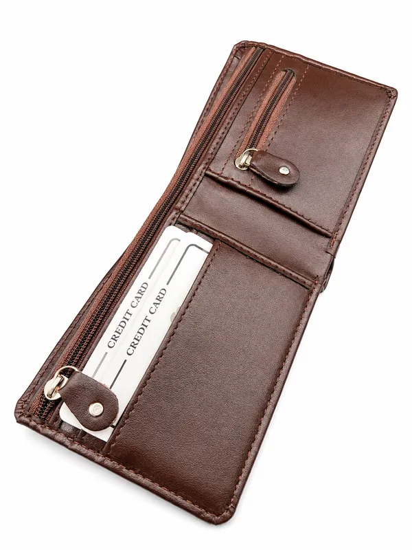 Black_Faux_Leather_Bi-Fold_Wallet_For_Men