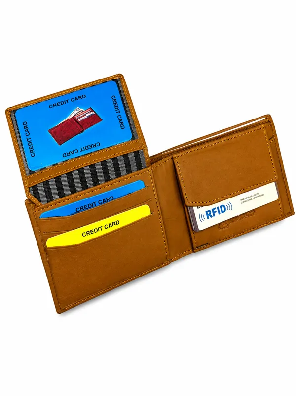 Brown_Leather_Embossed_Bifold_Wallet_For_Men