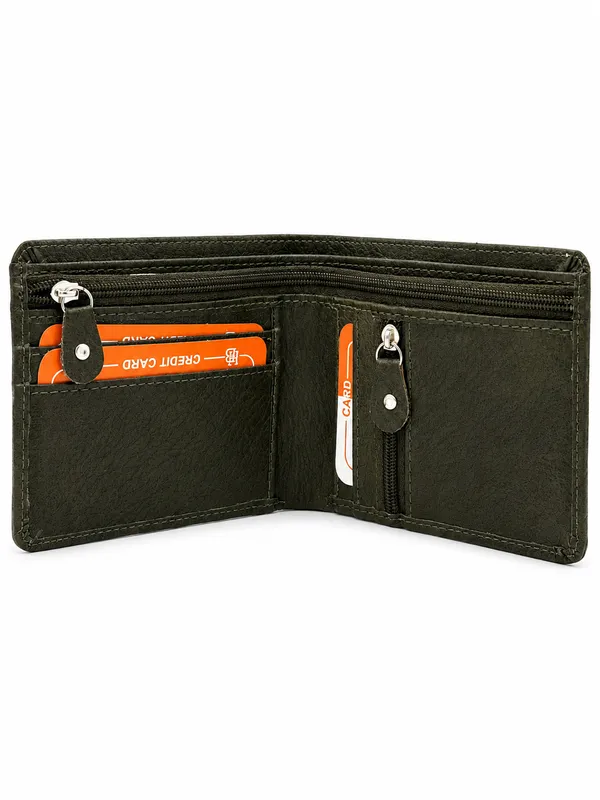 Black_Faux_Leather_Structured_Bifold_Wallet_For_Men