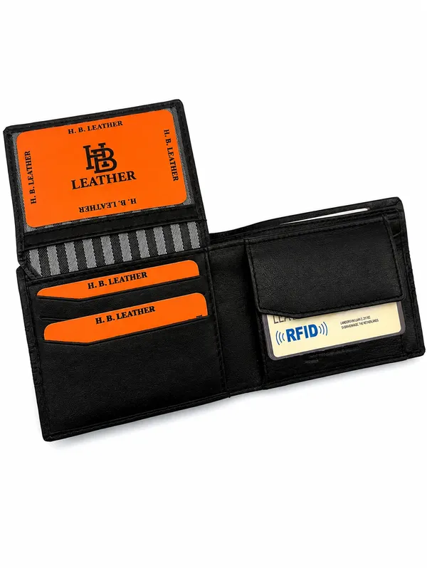 Black_Leather_Geometric_Band_Bi-Fold_Wallet_For_Men