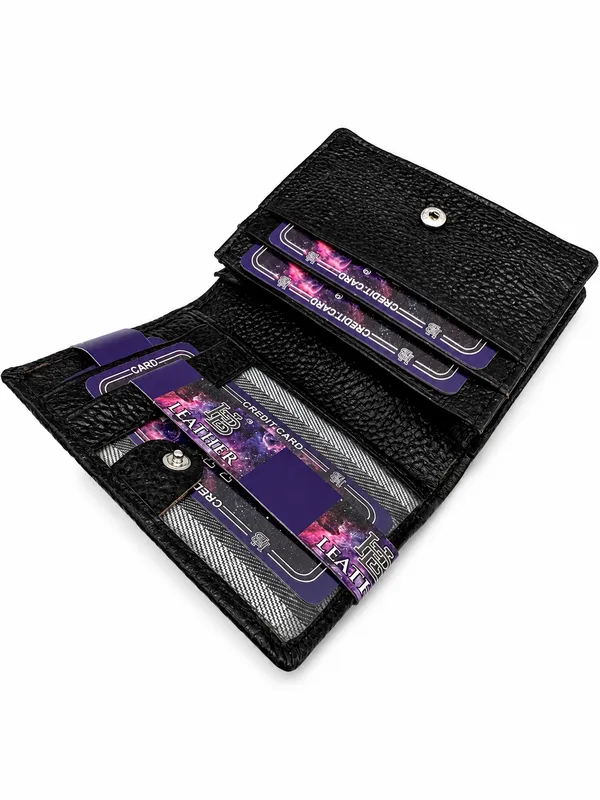 Black_Leather_Bi-Fold_Wallet_For_Men