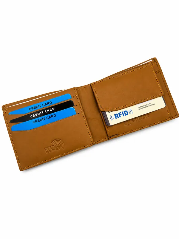 Brown_Leather_Embossed_Bifold_Wallet_For_Men