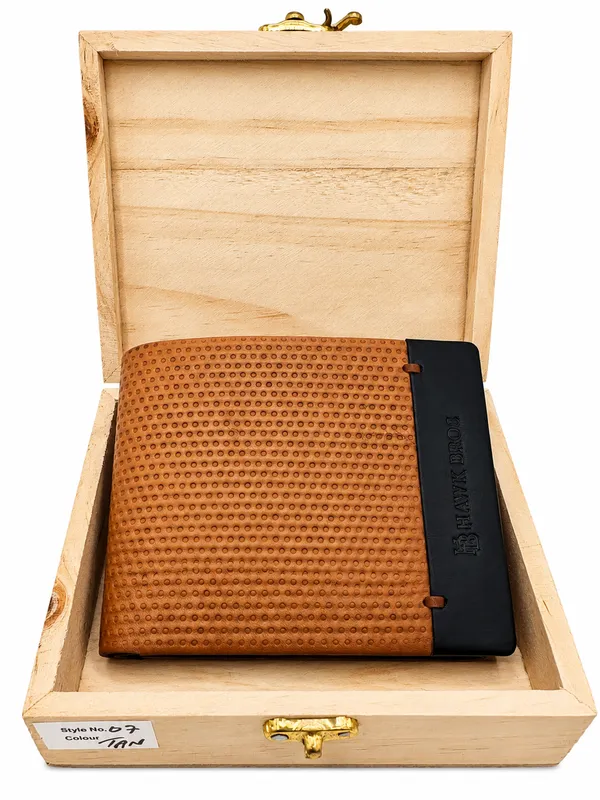 Brown_Textured_Leather_Two-Tone_Bi-Fold_Wallet_For_Men