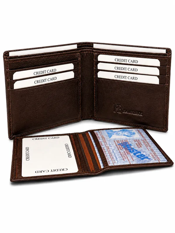 Brown_Leather_Bi-Fold_Wallet_For_Men