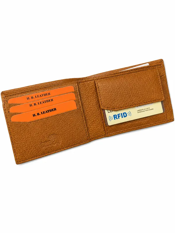 Brown_Leather_Geometric_Grid_Bi-Fold_Wallet_For_Men