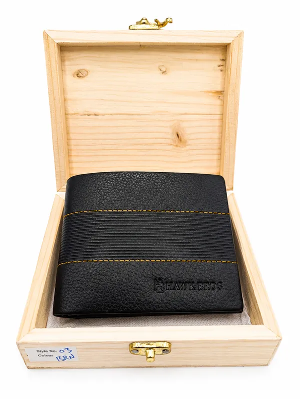 Black_Leather_Rfid_Contrast_Stitch_Bi-Fold_Wallet_For_Men