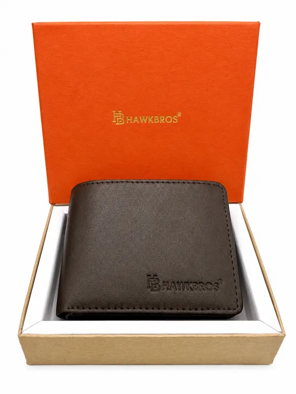Brown_Faux_Leather_Textured_Bi-Fold_Wallet_For_Men