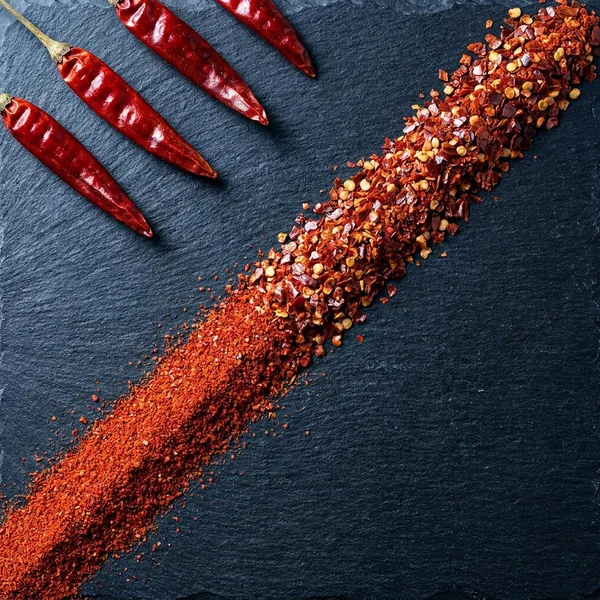 Spizo_Premium_Italian_Oregano_Chilli_Flakes_Combo_Pack_Extra_Aromatic_Pizza_Oregano_With_Crushed_Red_Chilli_Flakes_All_Purpose_Italian_Seasoning_For_Pizza_Pasta_Noodles_Garlic_Bread_Fries_Burgers_Sandwiches_Wraps_Nachos_Popcorn_Continental_Recipes_-_Pack_of_3