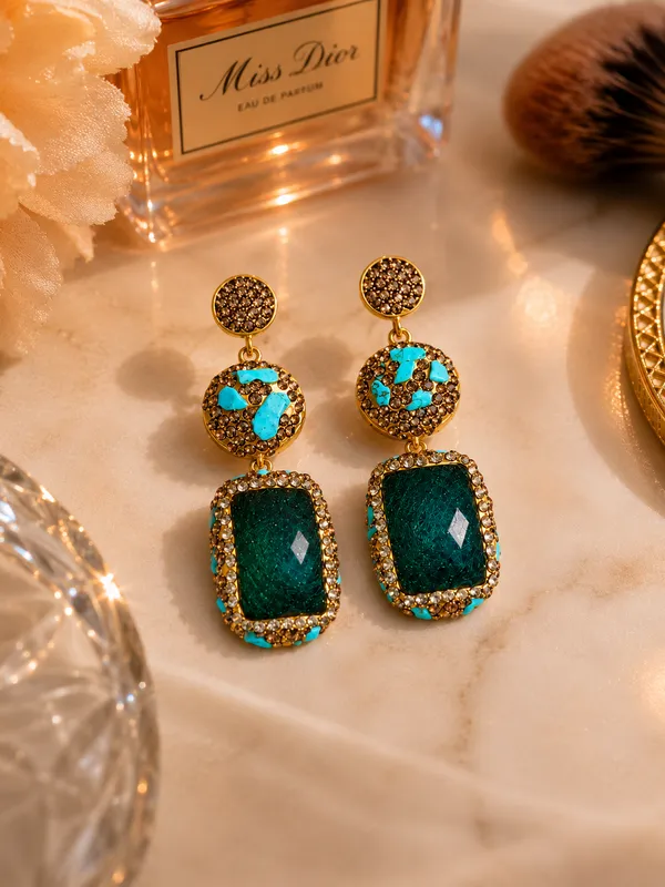Emerald_Green_Natural_Stone_Drop_Earring_For_Women