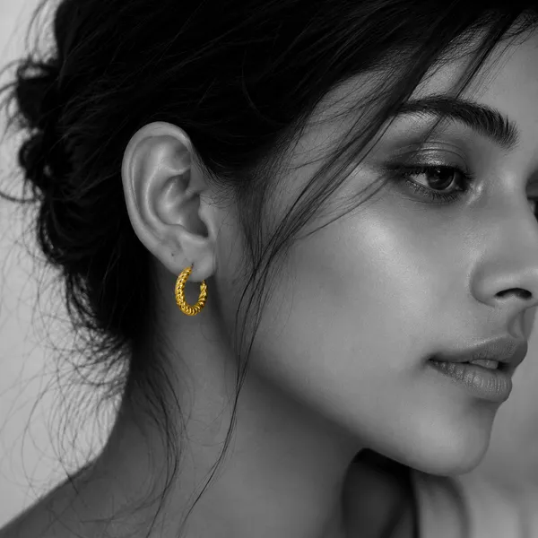 Golden_Stainless_Steel_Bold_Twisted_Hoop_Earring_For_Women