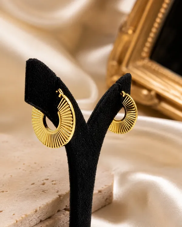 Golden_Stainless_Steel_Sunburst_Hoop_Earring_For_Women