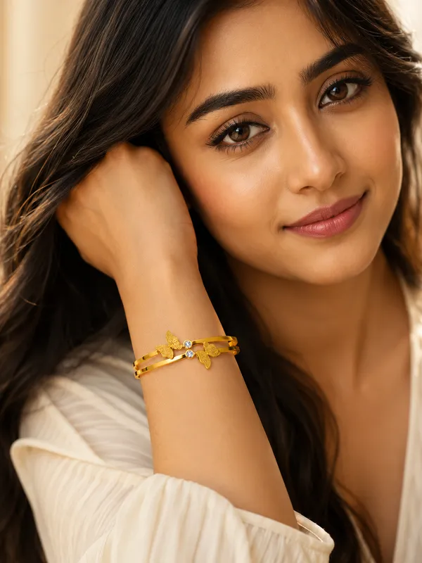 Golden_Stainless_Steel_Butterfly_Bracelet_For_Women