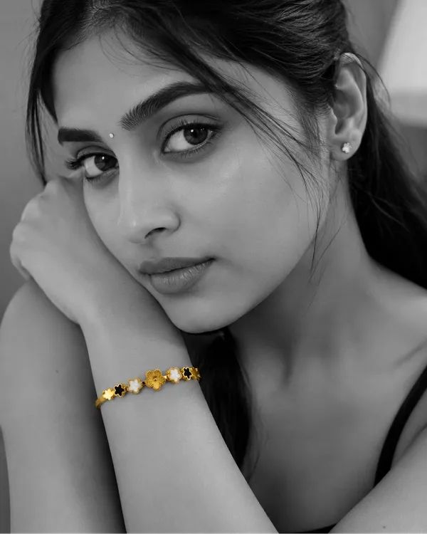 Golden_Stainless_Steel_18K_Gold_Plated_Fleur_Clover_Bracelet_For_Women