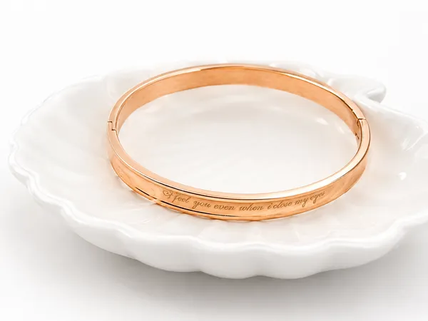 Rose_Gold_Stainless_Steel_Forever_Love_Bracelet_For_Women