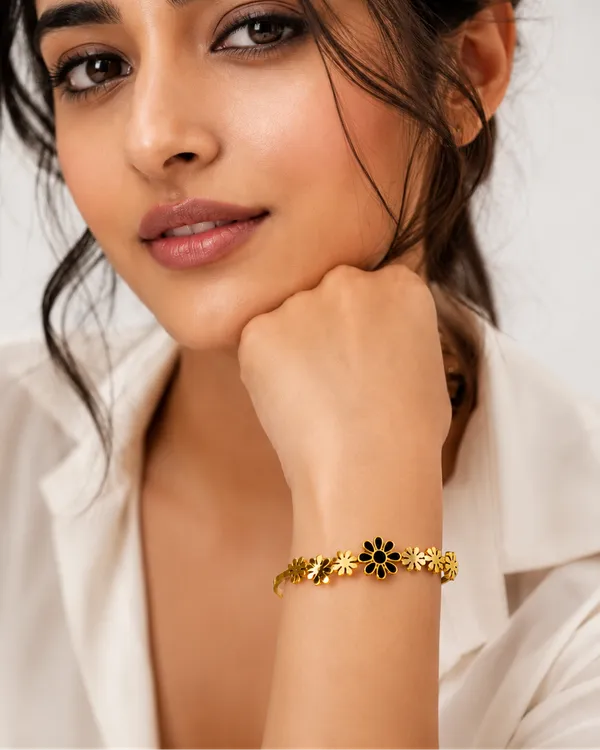 Golden_Stainless_Steel_18K_Gold_Plated_Midnight_Bloom_Bracelet_For_Women