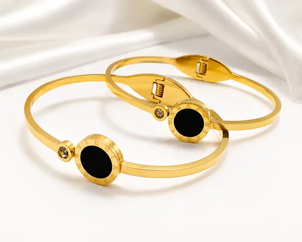 Golden_Stainless_Steel_18K_Gold_Plated_Roman_Bracelet_For_Women