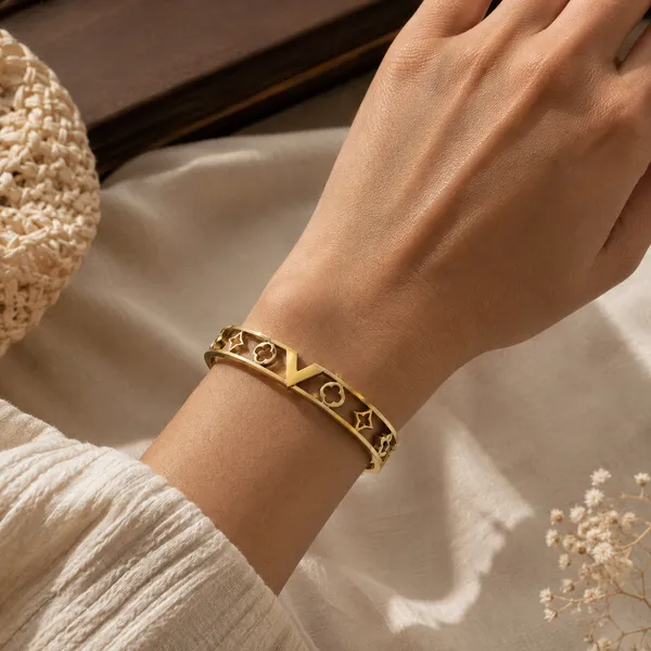 Golden_Stainless_Steel_18K_Gold_Plated_Viona_Bracelet_For_Women