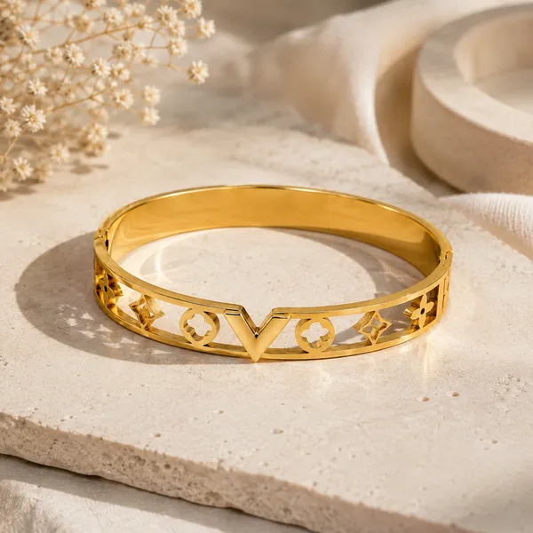 Golden_Stainless_Steel_18K_Gold_Plated_Viona_Bracelet_For_Women