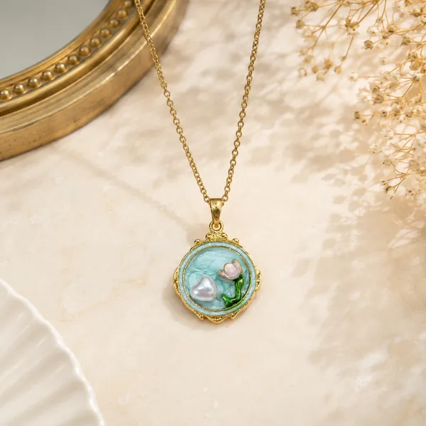 Off-White_Stainless_Steel_Bloom_Pearl_Necklace_For_Women