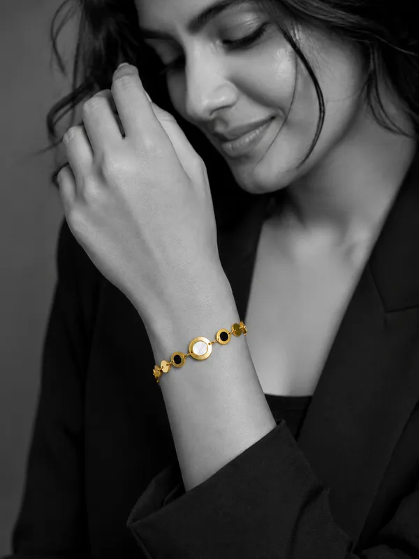 Golden_Black_&_White_Stone_Bracelet