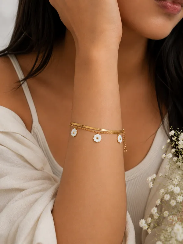 Golden_Floral_Chain_Bracelet