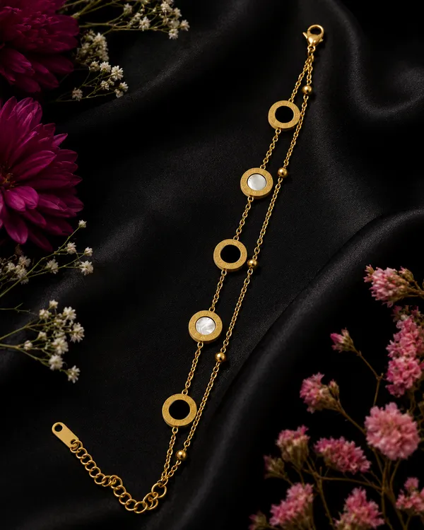 Golden_Roman_Numeral_Bracelet