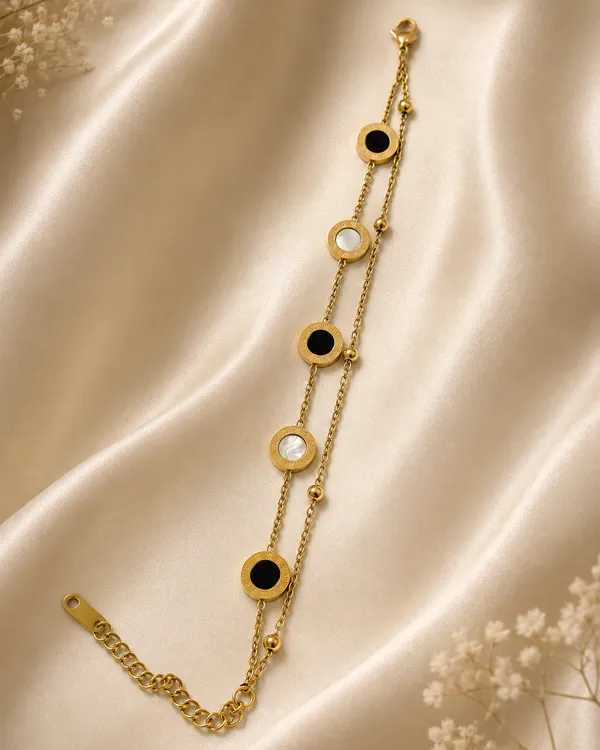 Golden_Roman_Numeral_Bracelet