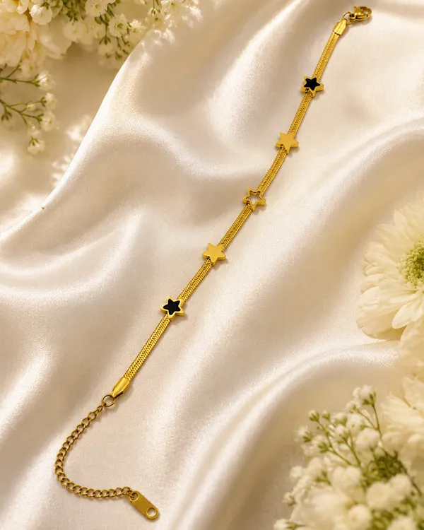 Golden_Star_Charm_Bracelet