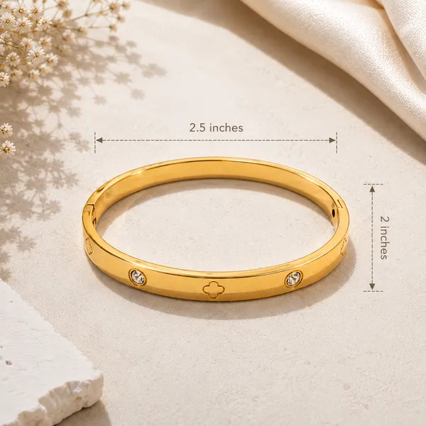 Golden_Stainless_Steel_Clover_Crystal_Bracelet_For_Women