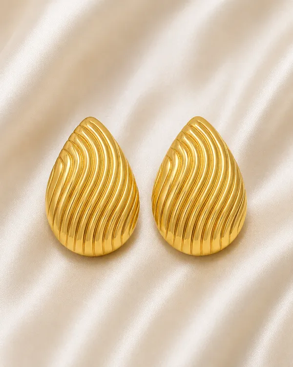 Teardrop_Earrings