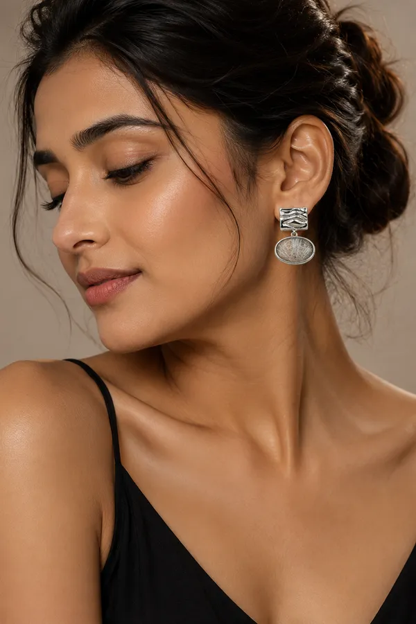 Textured_Drop_Earrings