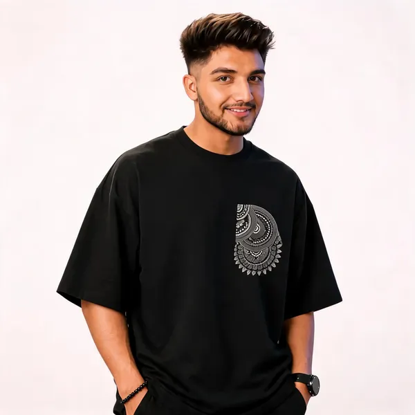 Black_Cotton_Oversized_Paisley_Graphic_T-Shirt_For_Men