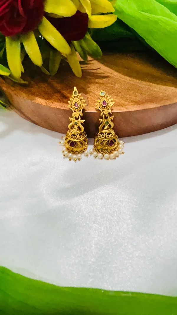 Gold_Alloy_Pearl_Drop_Jhumka_Earrings_For_Women