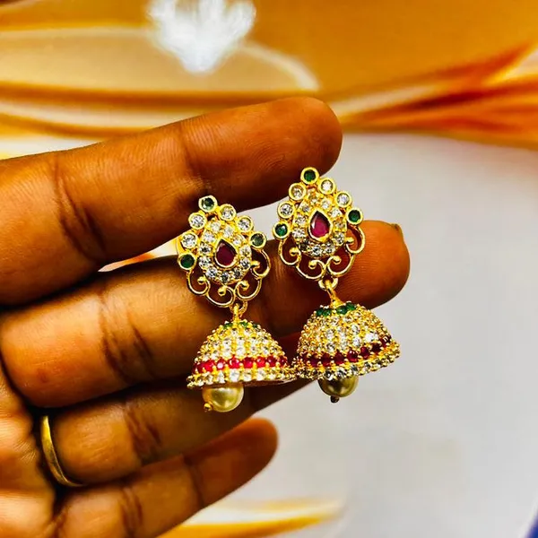 Gold_Alloy_Stone_Studded_Jhumka_Earrings_For_Women
