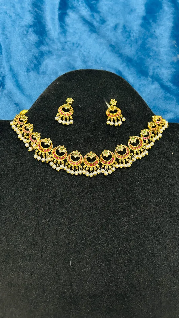 Gold_Alloy_Pink_Stone_Traditional_Necklace_Set_For_Women