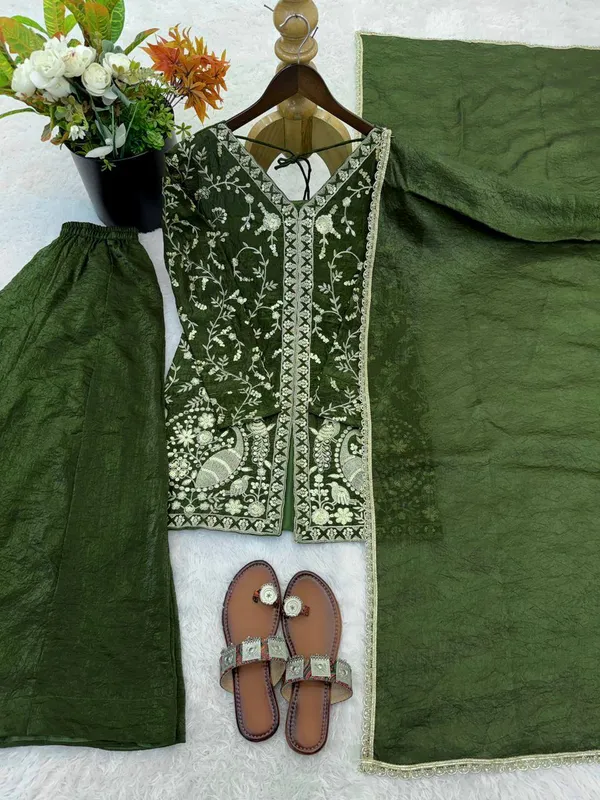 Green_Embroidered_Ethnic_Sharara_Set_for_Women