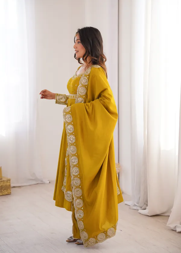 Noorjahan_Elegant_Black_Roman_Silk_Embroidered_Anarkali_Suit_Set