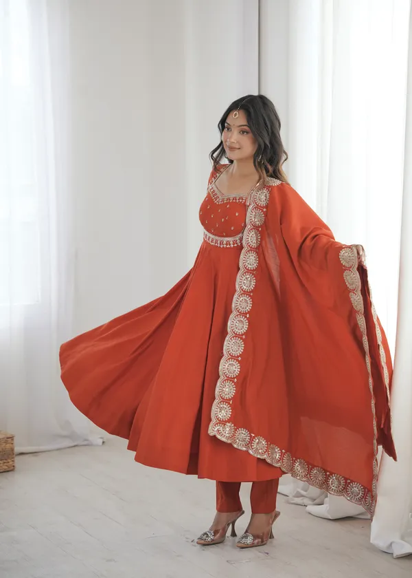 Noorjahan_Elegant_Black_Roman_Silk_Embroidered_Anarkali_Suit_Set