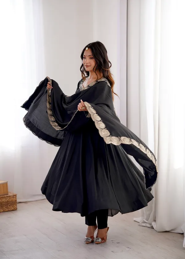 Noorjahan_Elegant_Black_Roman_Silk_Embroidered_Anarkali_Suit_Set