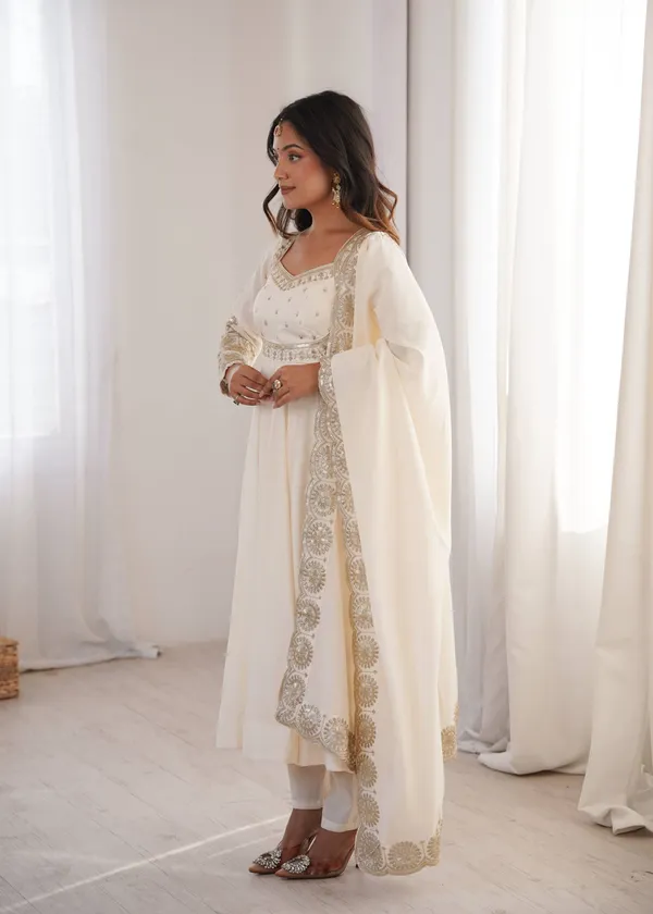 Noorjahan_Elegant_Black_Roman_Silk_Embroidered_Anarkali_Suit_Set